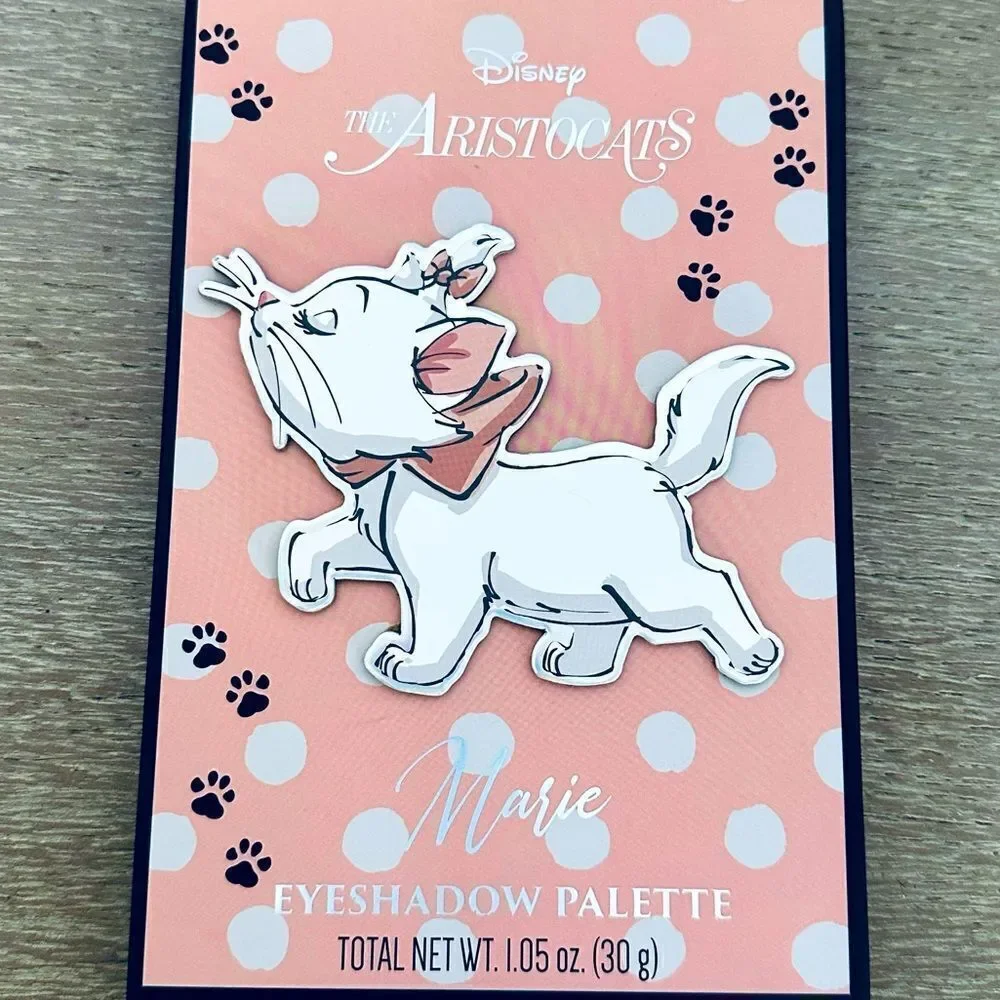 Disney The Aristocats Marie 12 Eyeshadow Palette Makeup